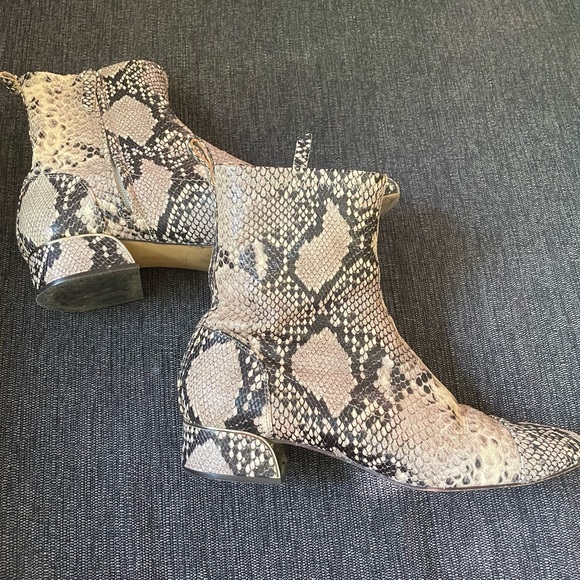 Massillon Dutti python booties - Picture 5 of 6